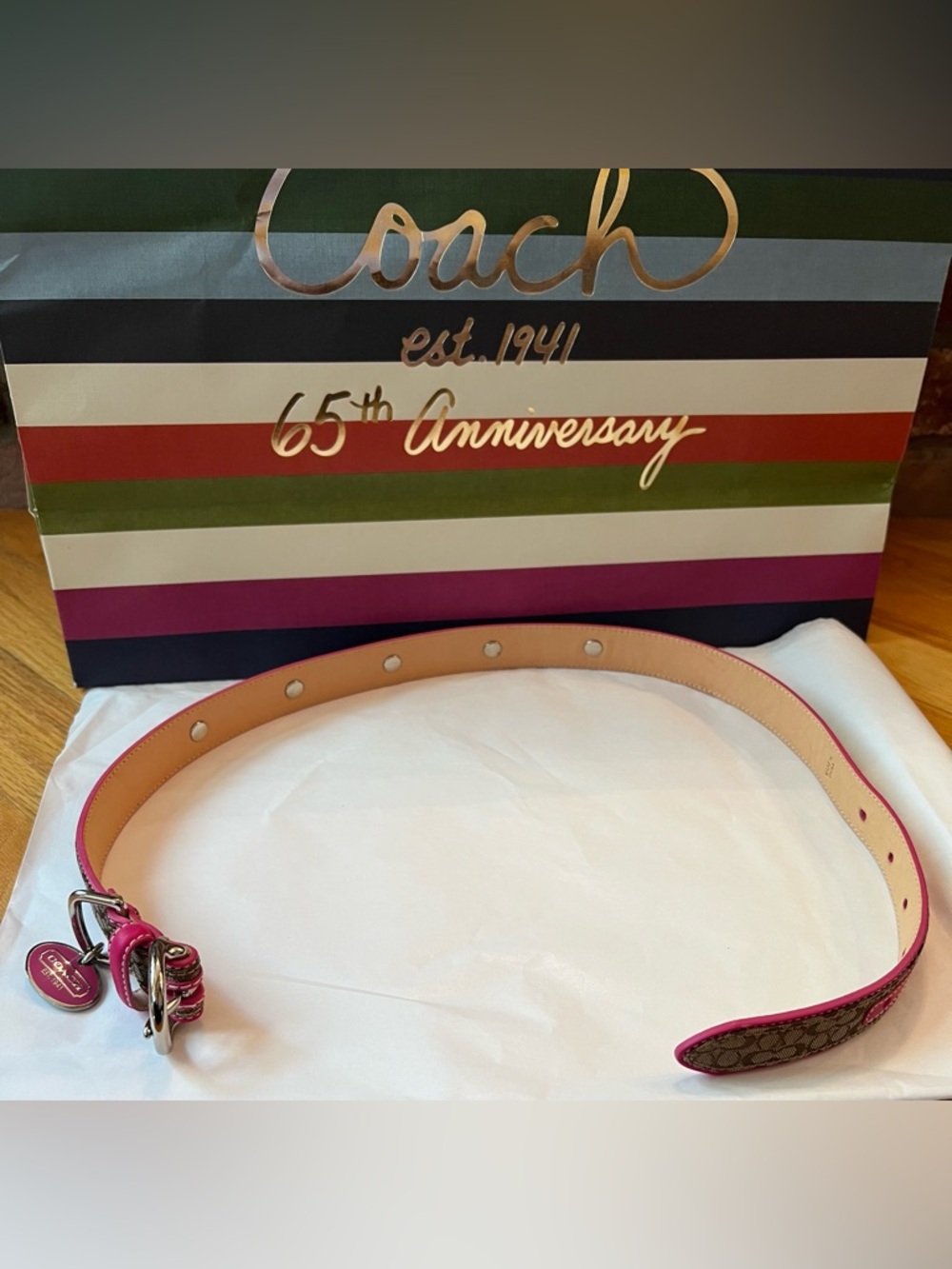 Coach Khaki & Pink Signature Mini C Flower Embellished Dog Collar - Picture 8 of 11